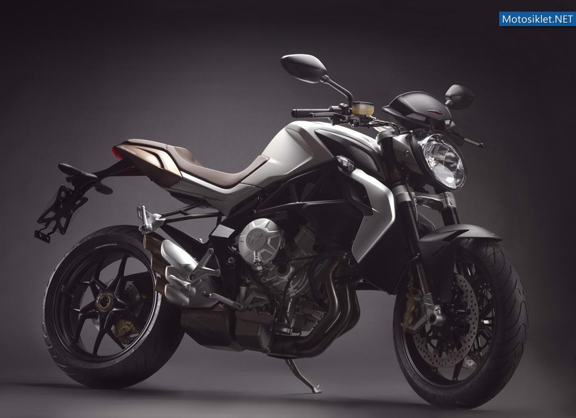 MV-Agusta-Brutale-675-016