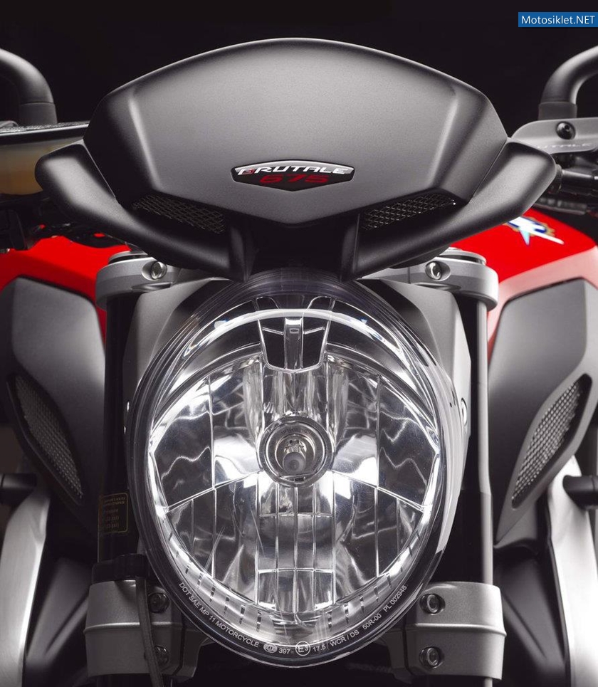 MV-Agusta-Brutale-675-020