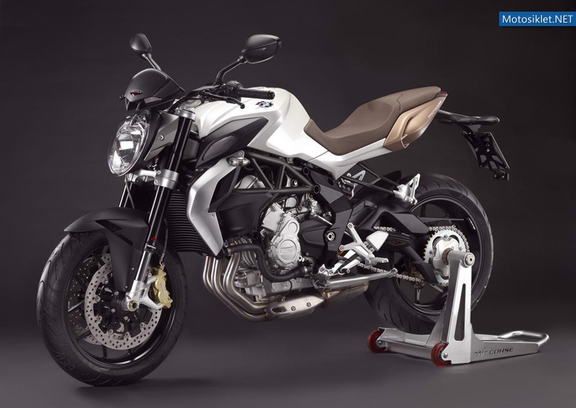 MV-Agusta-Brutale-675-022