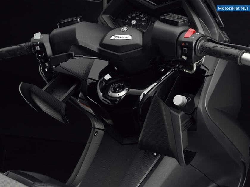 Yamaha-Tmax-530-2012-model-030