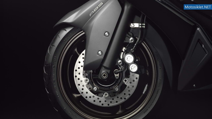 Yamaha-Tmax-530-2012-model-059