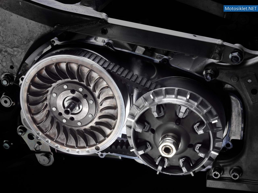 Yamaha-Tmax-530-2012-model-068