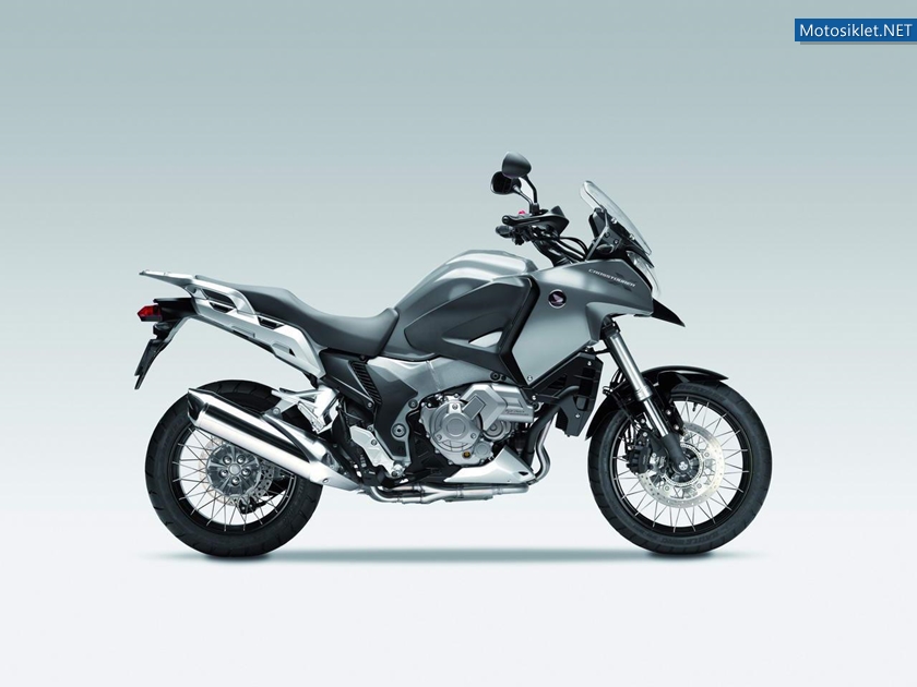 Honda-Crosstourer-2012model-010