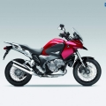 Honda-Crosstourer-2012model-002