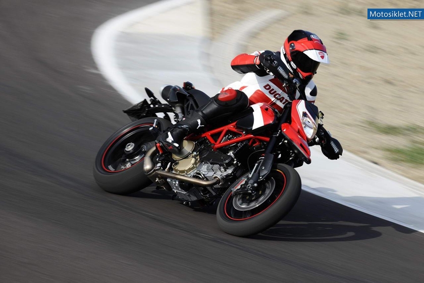 Ducati-Hypermotard-1100-EVO-SP-Corse-004