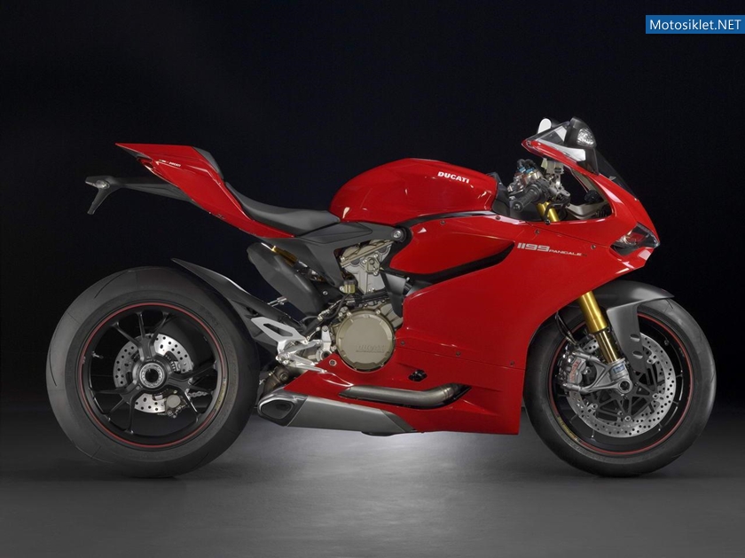 Ducati-1199-Panigale-S-2012-modeL-027