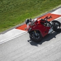 Ducati-1199-Panigale-S-2012-modeL-035