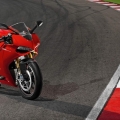 Ducati-1199-Panigale-S-2012-modeL-043