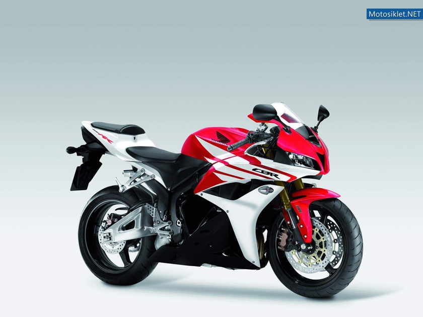 Honda-CBR600RR-2012-model-001