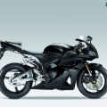 Honda-CBR600RR-2012-model-003