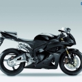 Honda-CBR600RR-2012-model-007