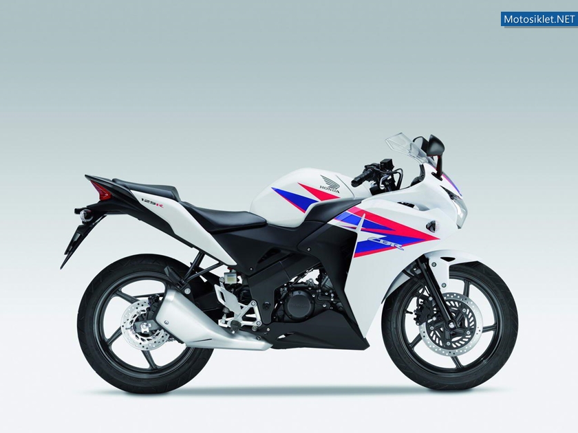 Honda-CBR125-2012-model-002