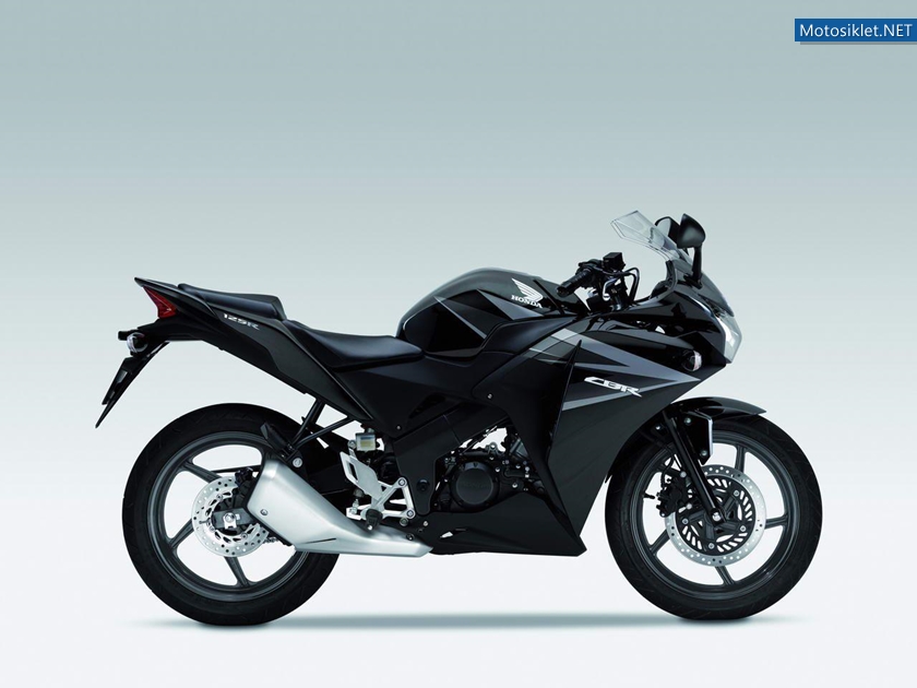 Honda-CBR125-2012-model-003