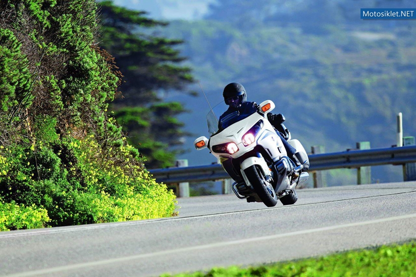 HondaGoldwing-2012-model-002