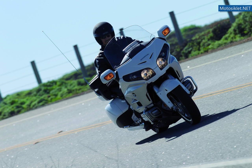 HondaGoldwing-2012-model-007