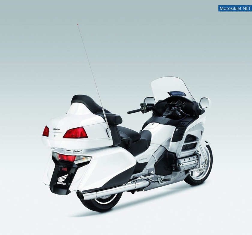 HondaGoldwing-2012-model-011