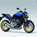 HondaHornet-2012model-003