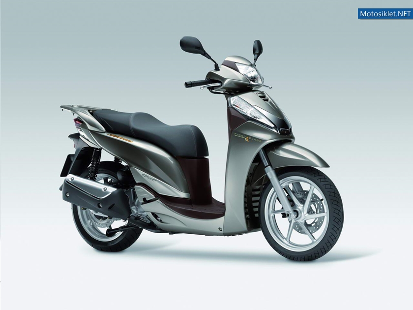 Honda-SH300-004