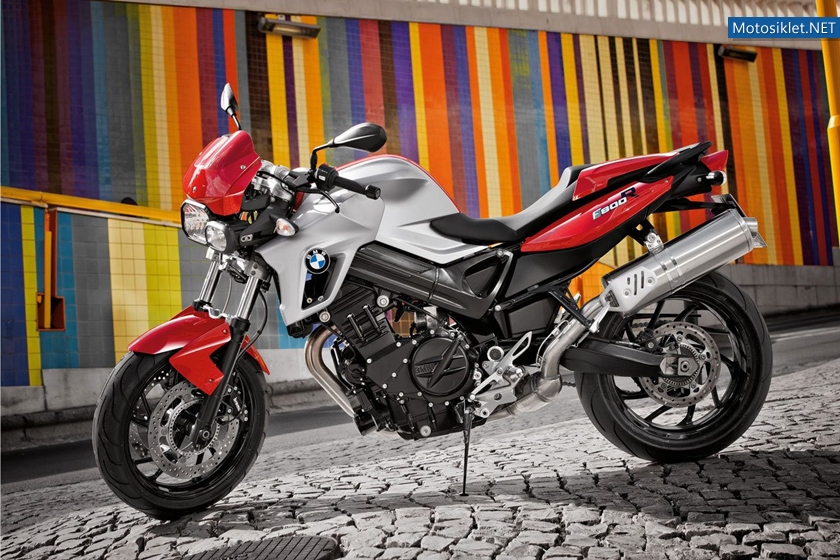 BMW-F800R-2012-model-005