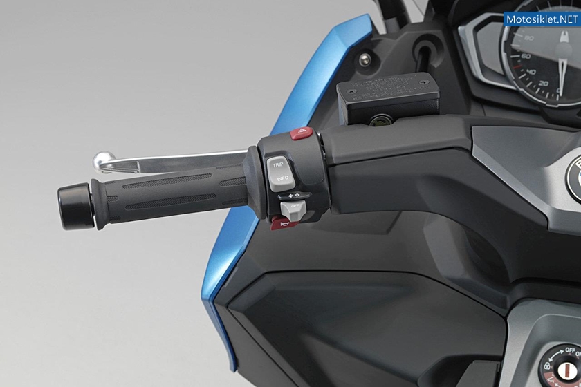 BMW-C600-Sport-2012model-057
