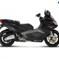Aprilia-SRV850-001