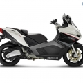 Aprilia-SRV850-002