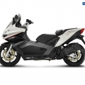 Aprilia-SRV850-003