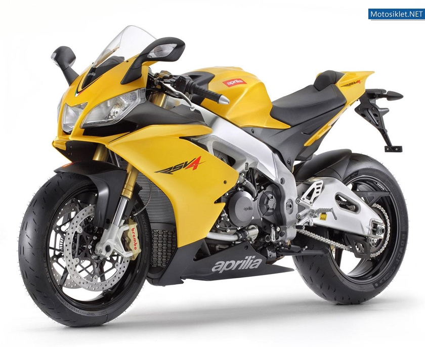 Aprilia-RSV4-R-APRC-e-Factory-001