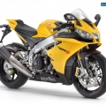 Aprilia-RSV4-R-APRC-e-Factory-003