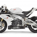 Aprilia-RSV4-R-APRC-e-Factory-009
