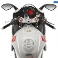 Aprilia-RSV4-R-APRC-e-Factory-019