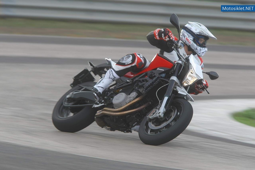 Husqvarna-Nuda900-900-R-004