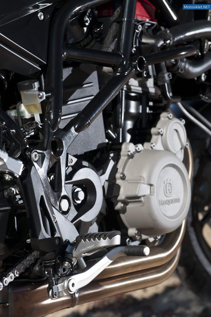 Husqvarna-Nuda900-900-R-029