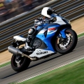 2012-Suzuki-GSX-R1000-002