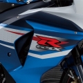 2012-Suzuki-GSX-R1000-010