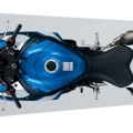 2012-Suzuki-GSX-R1000-011