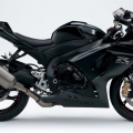 2012-Suzuki-GSX-R1000-016