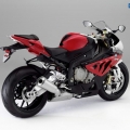 2012-BMW-S-1000RR-036