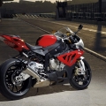 2012-BMW-S-1000RR-086