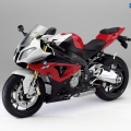 2012-BMW-S-1000RR-088