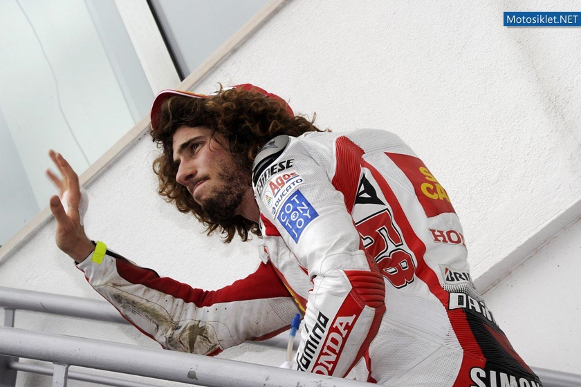 Marco-Simoncelli-20-Ocak1987-23-Ekim2011-033