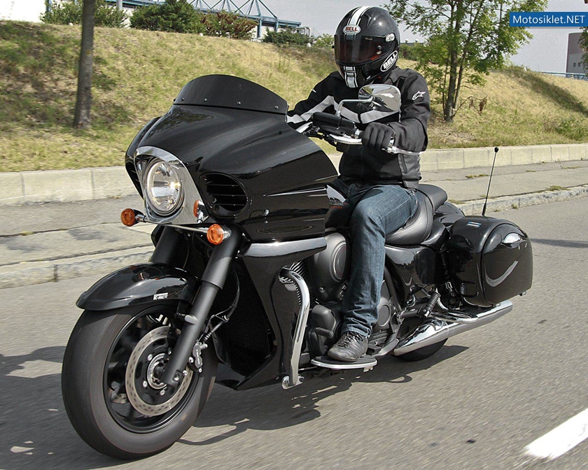 Kawasaki-VN1700-Voyager-Custom-030