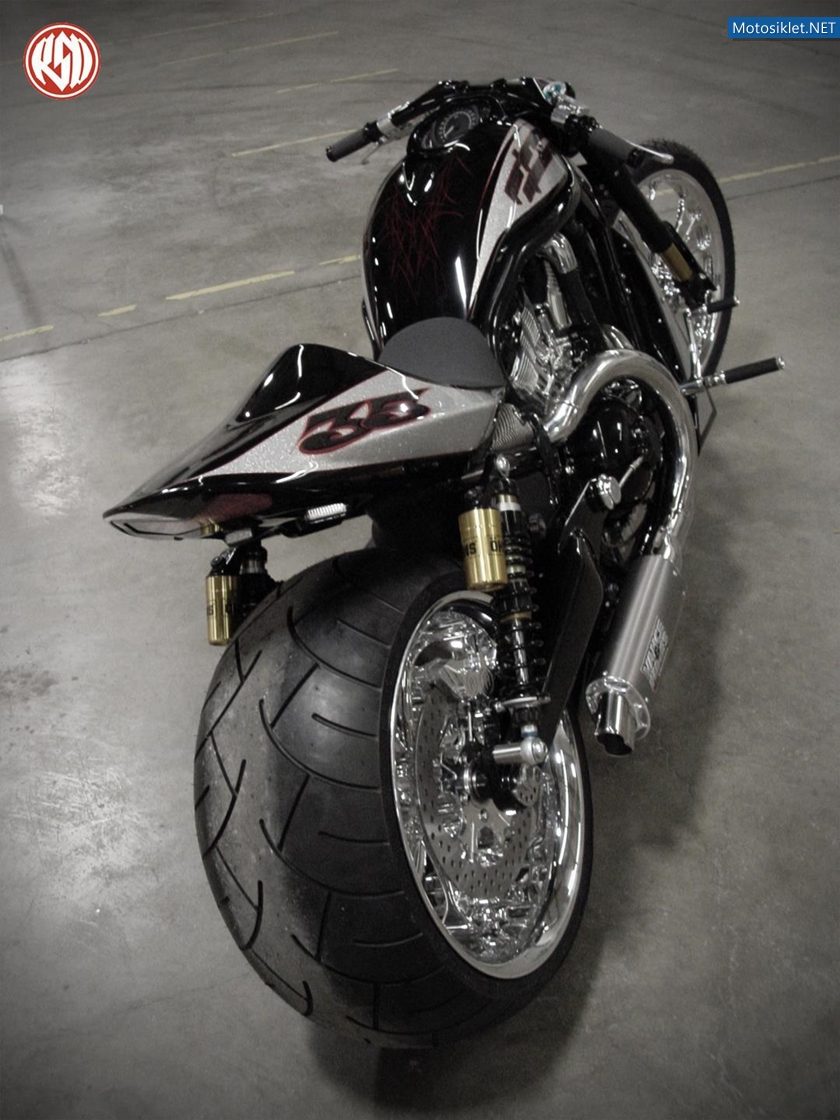 Custom-Harley-Davidson-V-Rod-Racing-002