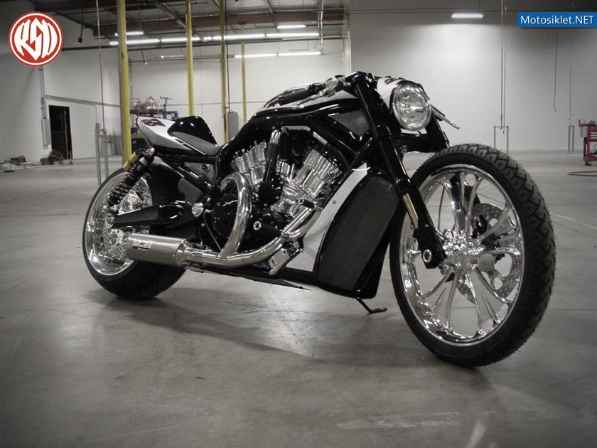Custom-Harley-Davidson-V-Rod-Racing-003