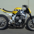 Yamaha-R1-Street-Tracker-002