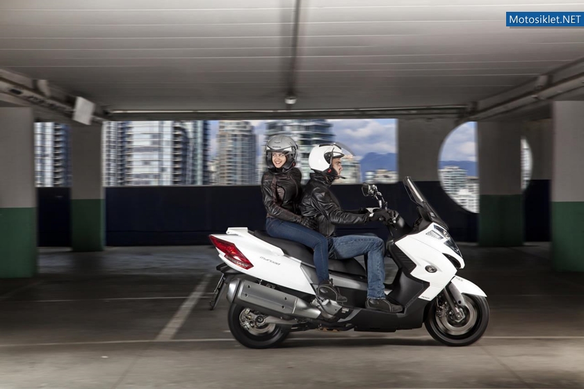 Kymco-MyRoad-700-006