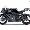 Kawasaki-Ninja-ZX-10RNinjaZX-6R-2012-016