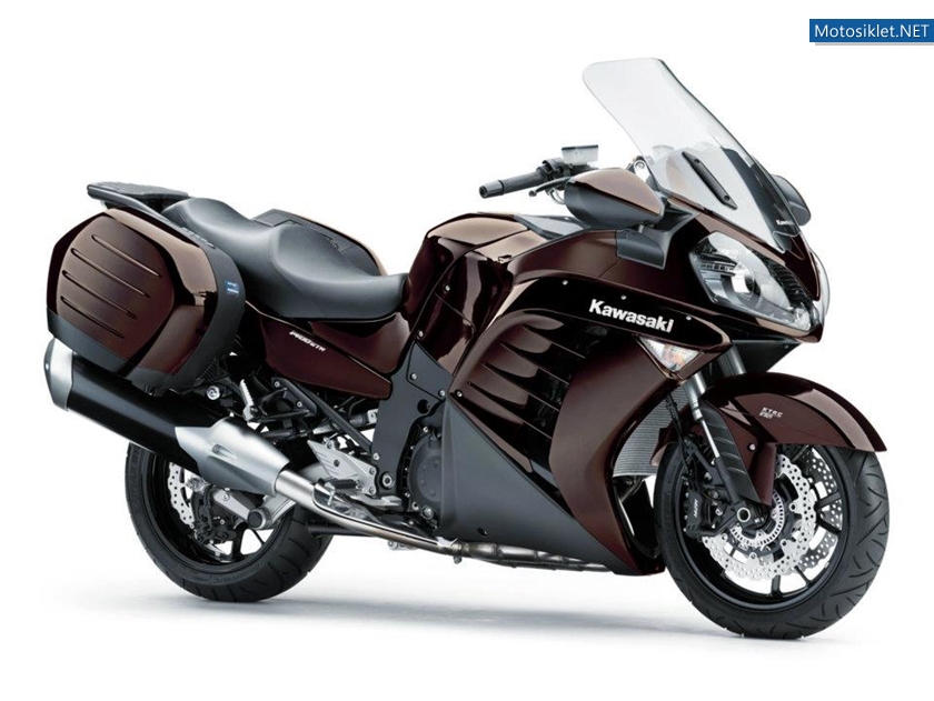 Kawasaki-1400-GTR-2012-001