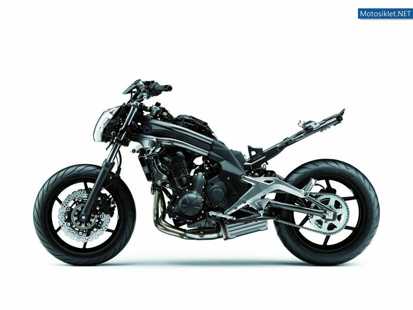 Kawasaki-ER-6N-2012-037