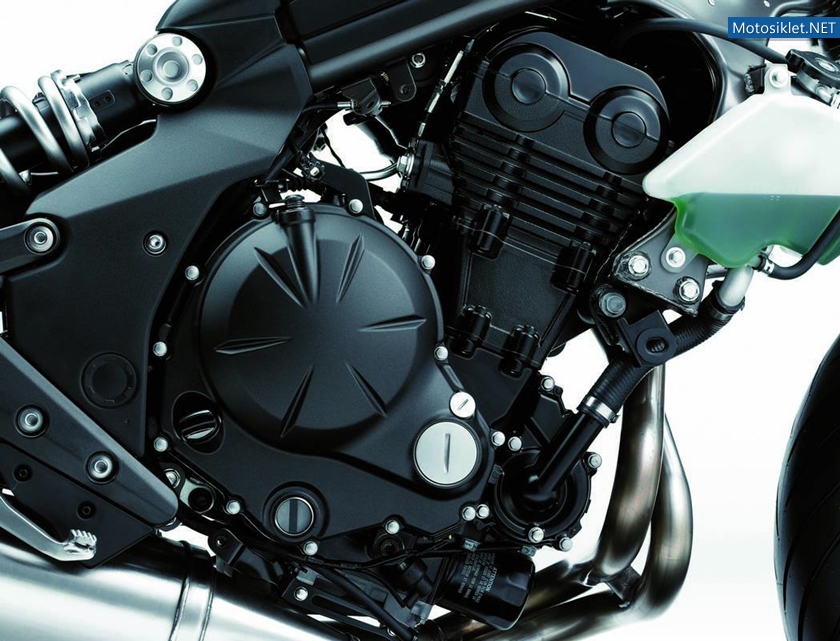 Kawasaki-ER-6F-034